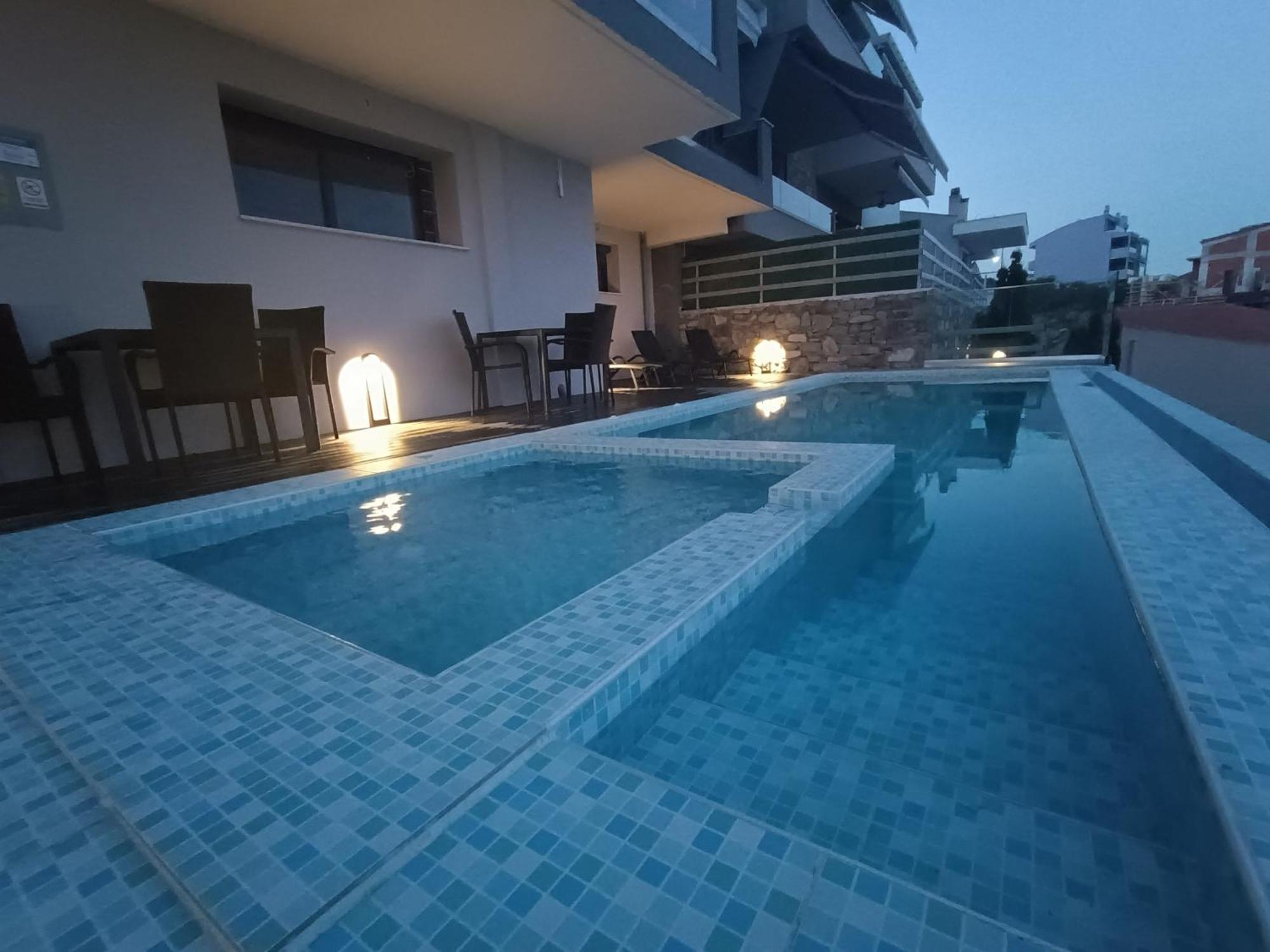 Aparthotel Alta Mare Néa Péramos Exterior foto